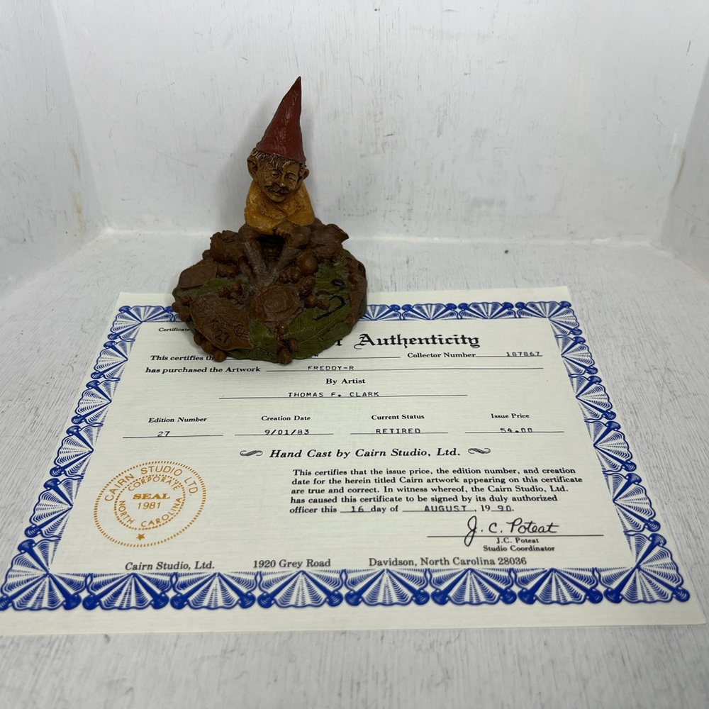 Vintage 1983 Tom Clark Freddy-R with COA